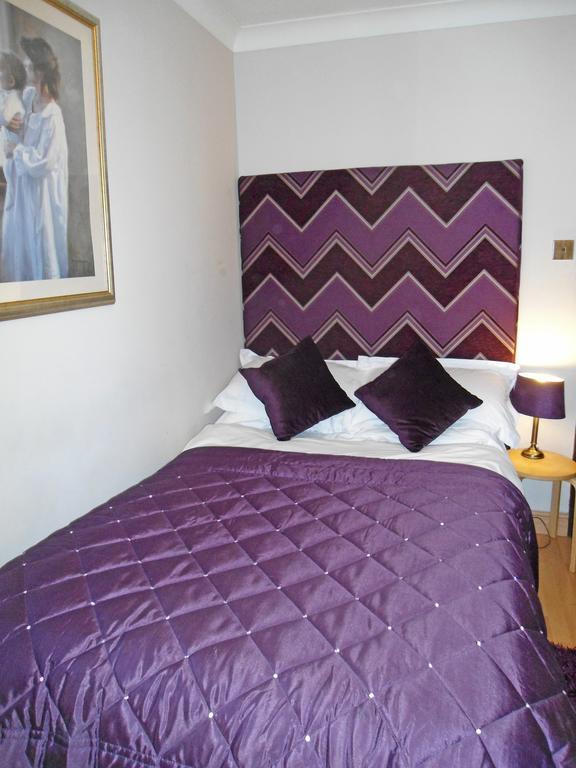 Verdon Guest House Stoke-on-Trent Exterior photo